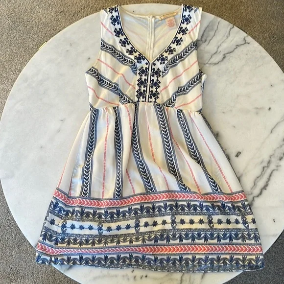 flying tomato embroidered dress Clodette Dress with Iris Embroidery 46 / White Blue main image 0